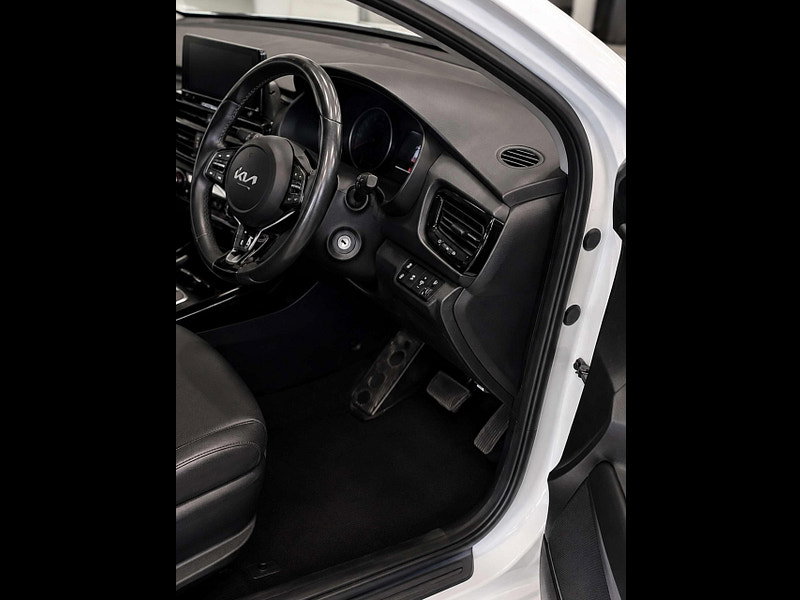 Kia Rio 1.0 Rio 3 MHEV Semi-Auto 5dr 5dr Automatic 2026