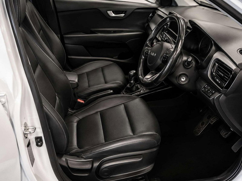 Kia Rio 1.0 Rio 3 MHEV Semi-Auto 5dr 5dr Automatic 2026