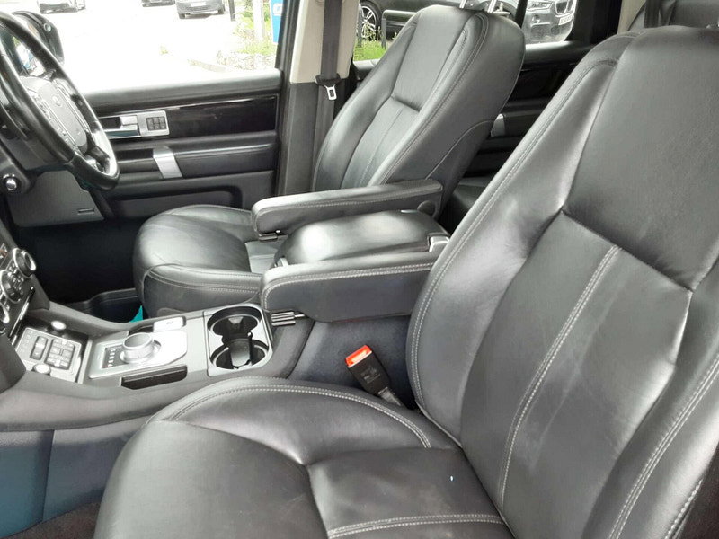 Land Rover DISCOVERY 3.0 Discovery Landmark SDV6 Auto 4WD 5dr 5dr Automatic 2026