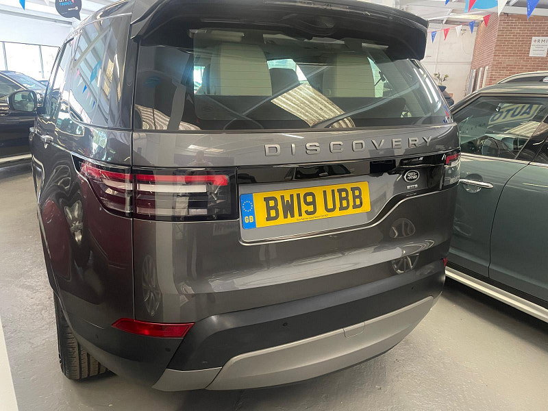 Land Rover DISCOVERY 3.0 SD V6 SE Auto 4WD Euro 6 (s/s) 5dr 5dr Automatic 2026