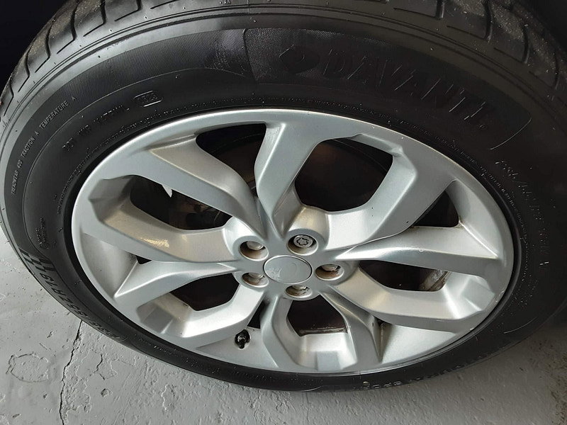 Land Rover Discovery Sport 2.0 TD4 HSE Auto 4WD Euro 6 (s/s) 5dr 5dr Automatic 2026