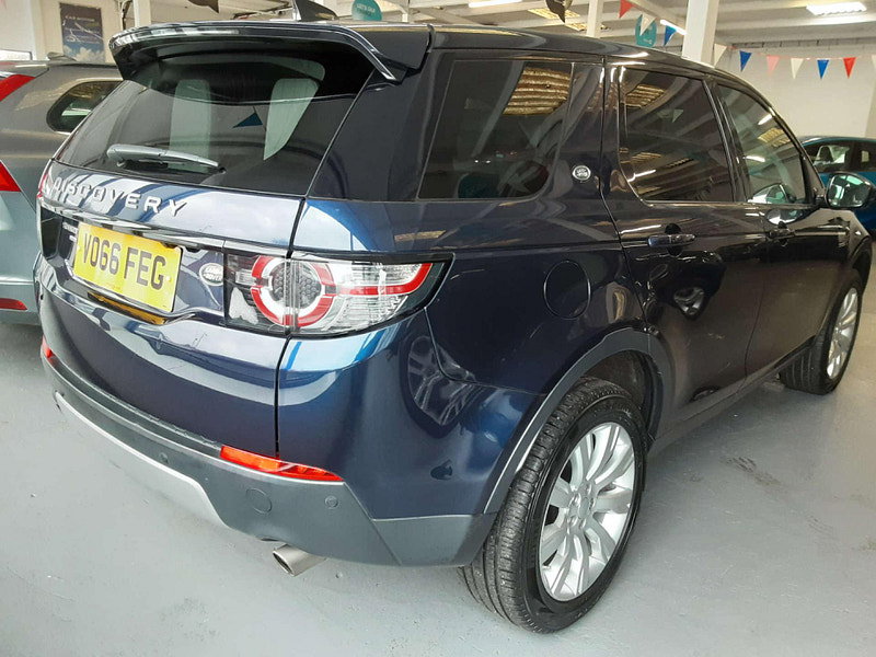 Land Rover Discovery Sport 2.0 Discovery Sport HSE TD4 Auto 4WD 5dr 5dr Automatic 2026