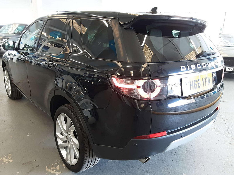 Land Rover Discovery Sport 2.0 Discovery Sport Luxury HSE TD4 Auto 4WD 5dr 5dr Automatic 2026