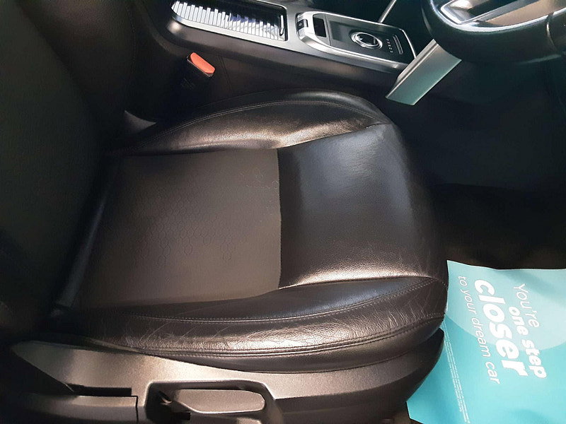 Land Rover Discovery Sport 2.0 Discovery Sport SE TD4 Auto 4WD 5dr 5dr Automatic 2026