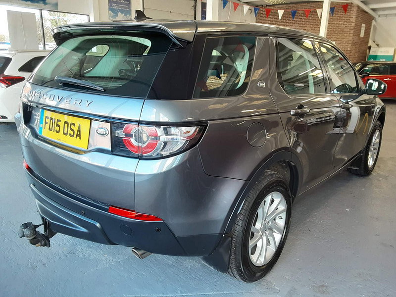 Land Rover Discovery Sport 2.2 SD4 SE Tech Auto 4WD Euro 5 (s/s) 5dr 5dr Automatic 2026