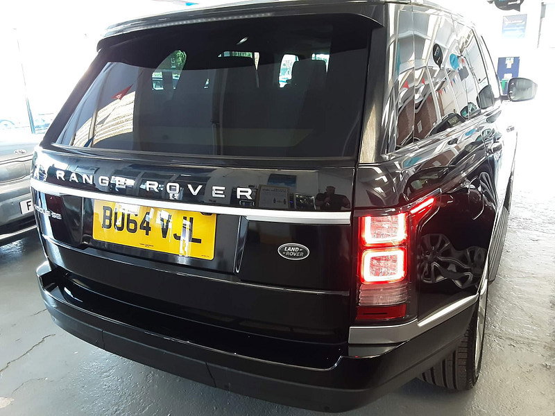 Land Rover Range Rover 3.0 TD V6 Vogue SE Auto 4WD Euro 5 (s/s) 5dr 5dr Automatic 2026
