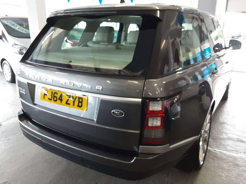 Land Rover Range Rover 4.4 Range Rover Vogue SDV8 Auto 4WD 5dr 5dr Automatic 2026