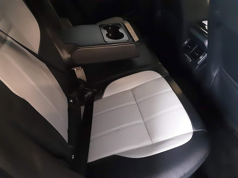 Land Rover Range Rover Evoque 2.0 D200 MHEV R-Dynamic SE Auto 4WD Euro 6 (s/s) 5dr 5dr Automatic 2026