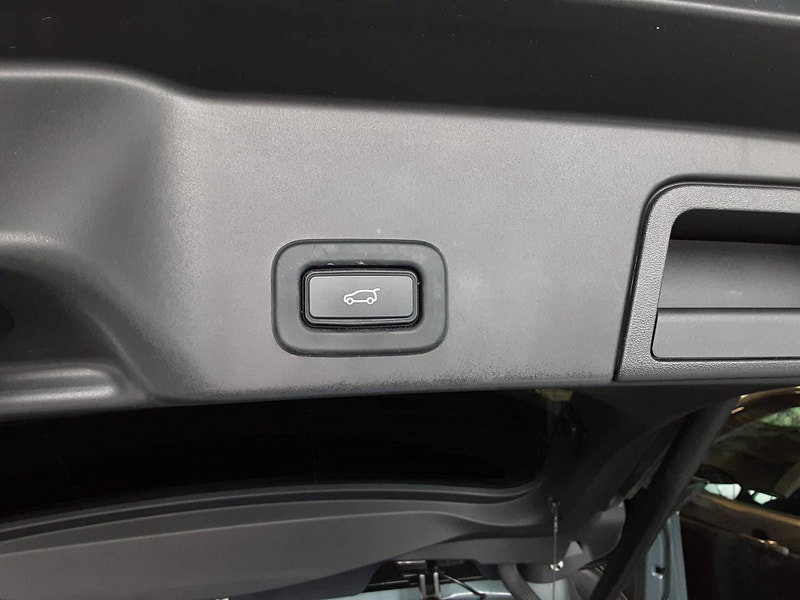 Land Rover Range Rover Evoque 2.0 D200 MHEV R-Dynamic SE Auto 4WD Euro 6 (s/s) 5dr 5dr Automatic 2026