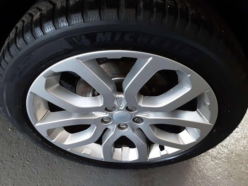 Land Rover Range Rover Evoque 2.0 Range Rover Evoque HSE Dynamic TD4 Auto 4WD 5dr 5dr Automatic 2026
