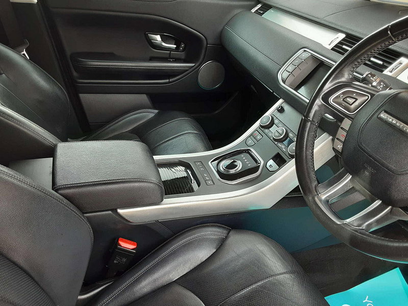 Land Rover Range Rover Evoque 2.0 Range Rover Evoque SE Tech TD4 Auto 4WD 5dr 5dr Automatic 2026