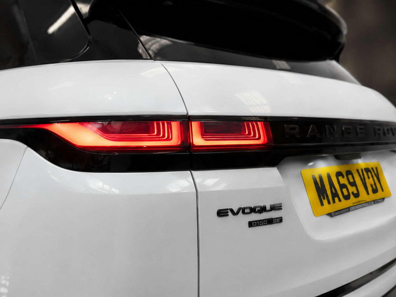 Land Rover Range Rover Evoque 2.0 Range Rover Evoque R-Dynamic SE D Auto 4WD 5dr 5dr Automatic 2026
