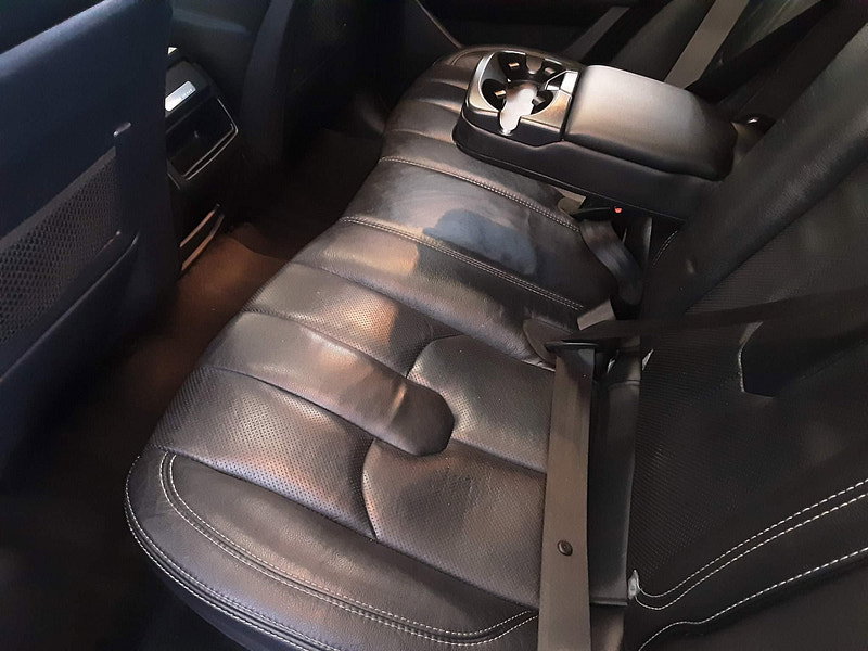 Land Rover Range Rover Evoque 2.2 Range Rover Evoque Dynamic SD4 Auto 4WD 5dr 5dr Automatic 2026