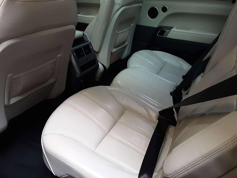 Land Rover Range Rover Sport 3.0 Range Rover Sport HSE SDV6 Auto 4WD 5dr 5dr Automatic 2026