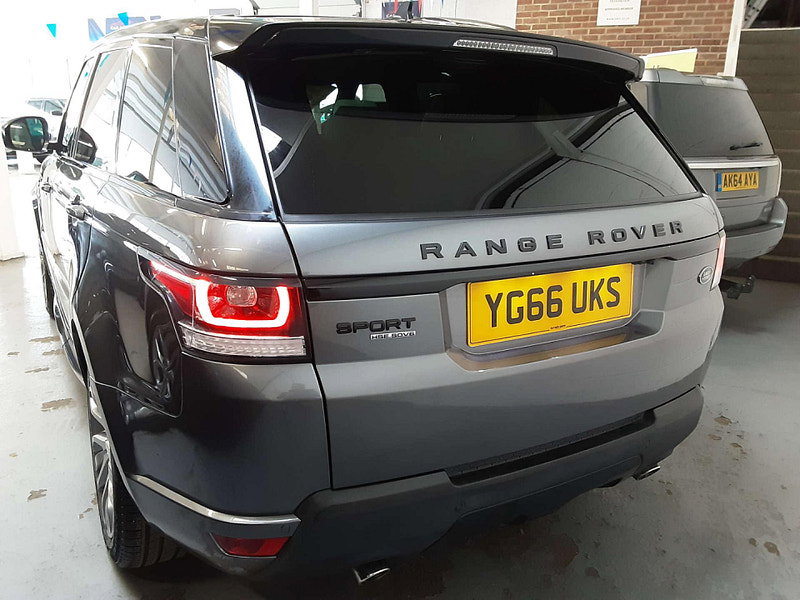 Land Rover Range Rover Sport 3.0 Range Rover Sport HSE SDV6 Auto 4WD 5dr 5dr Automatic 2026