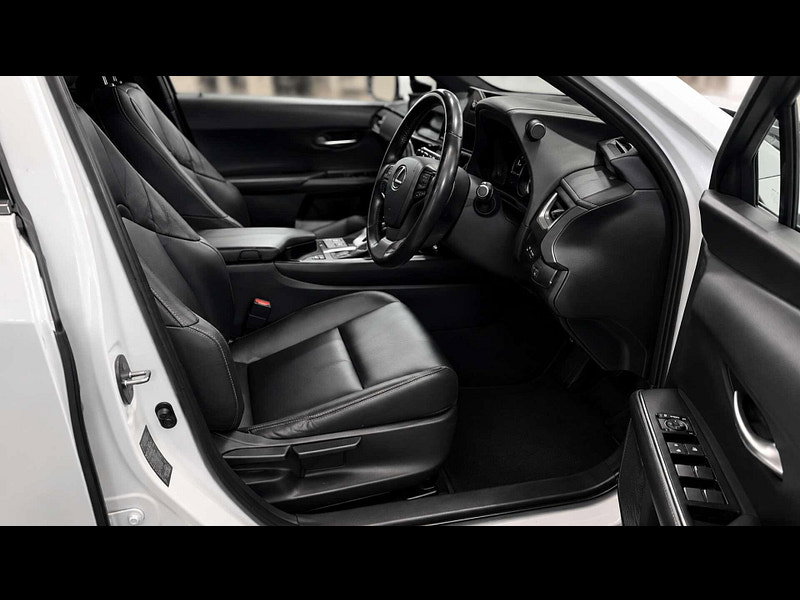Lexus Ux 2.0 UX 250H F Sport Design 4x2 CVT 5dr 5dr Automatic 2026