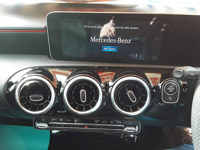 Mercedes-Benz A Class 1.5 A180d AMG Line (Executive) 7G-DCT Euro 6 (s/s) 4dr 4dr Automatic 2026