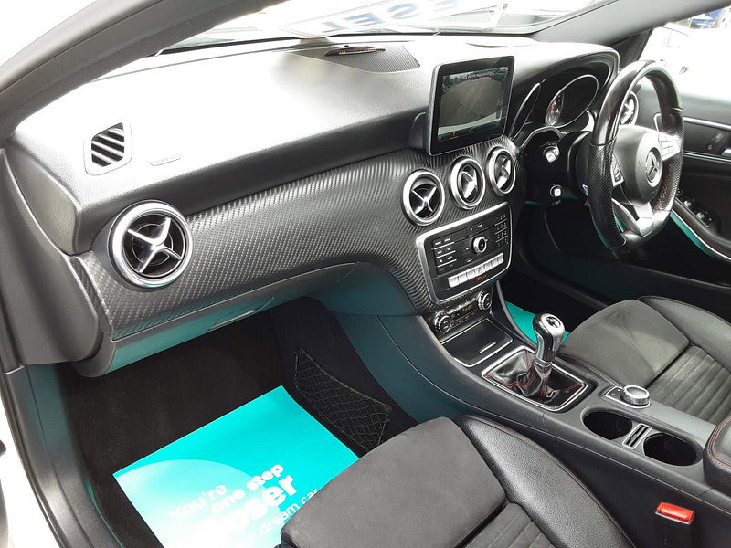 Mercedes-Benz A Class 1.5 A180d AMG Line (Executive) Euro 6 (s/s) 5dr 5dr Manual 2026