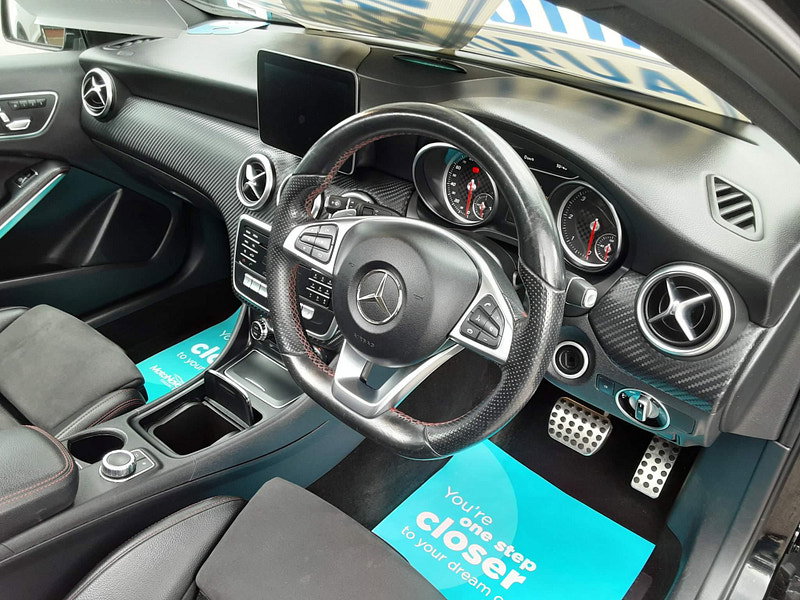 Mercedes-Benz A Class 1.5 A180d AMG Line (Premium Plus) 7G-DCT Euro 6 (s/s) 5dr 5dr Automatic 2026