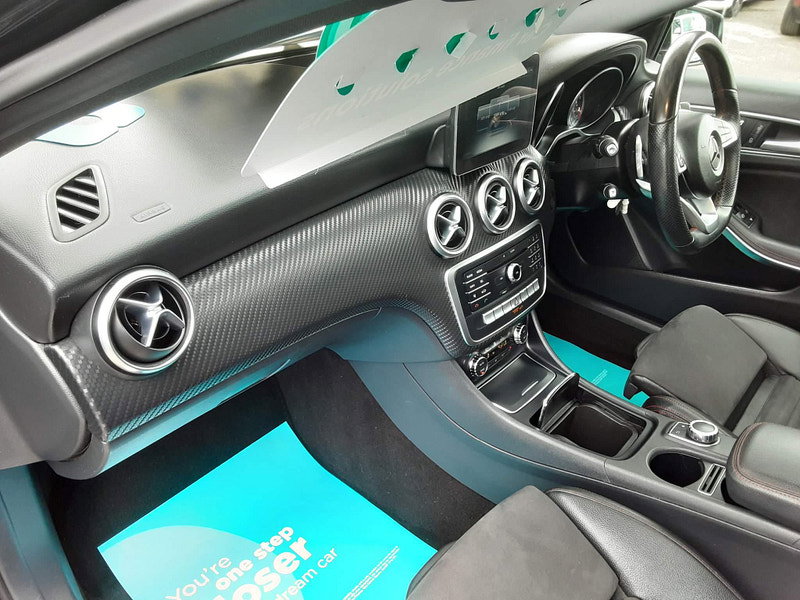 Mercedes-Benz A Class 1.5 A180d AMG Line (Premium Plus) 7G-DCT Euro 6 (s/s) 5dr 5dr Automatic 2026
