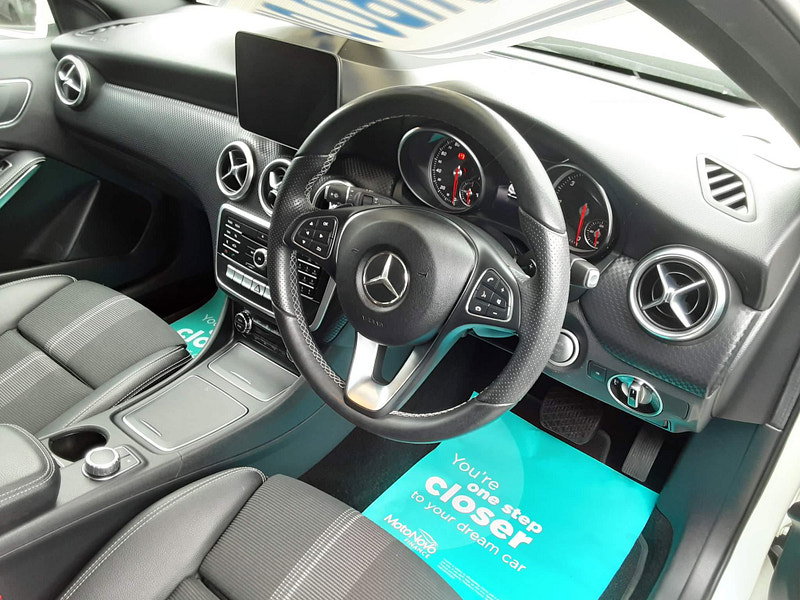 Mercedes-Benz A Class 1.5 A180d Sport Edition 7G-DCT Euro 6 (s/s) 5dr 5dr Automatic 2026