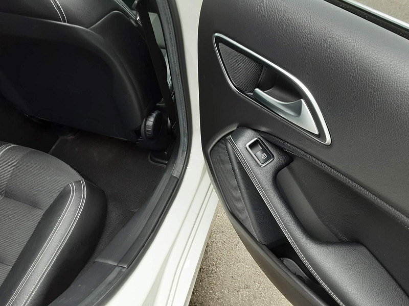 Mercedes-Benz A Class 1.5 A180d Sport Edition 7G-DCT Euro 6 (s/s) 5dr 5dr Automatic 2026