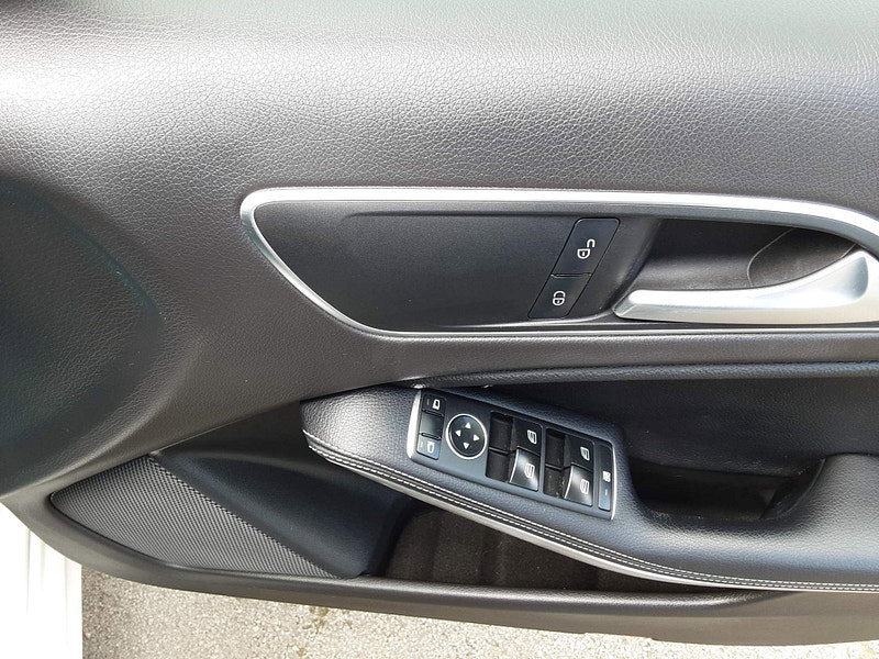 Mercedes-Benz A Class 1.6 A160 SE (Executive) 7G-DCT Euro 6 (s/s) 5dr 5dr Automatic 2026