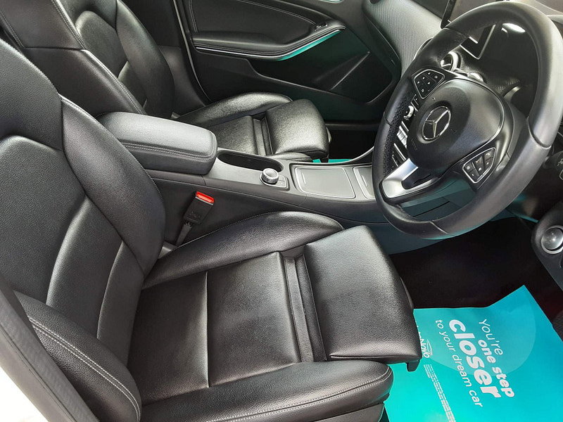 Mercedes-Benz A Class 1.6 A160 SE (Executive) 7G-DCT Euro 6 (s/s) 5dr 5dr Automatic 2026