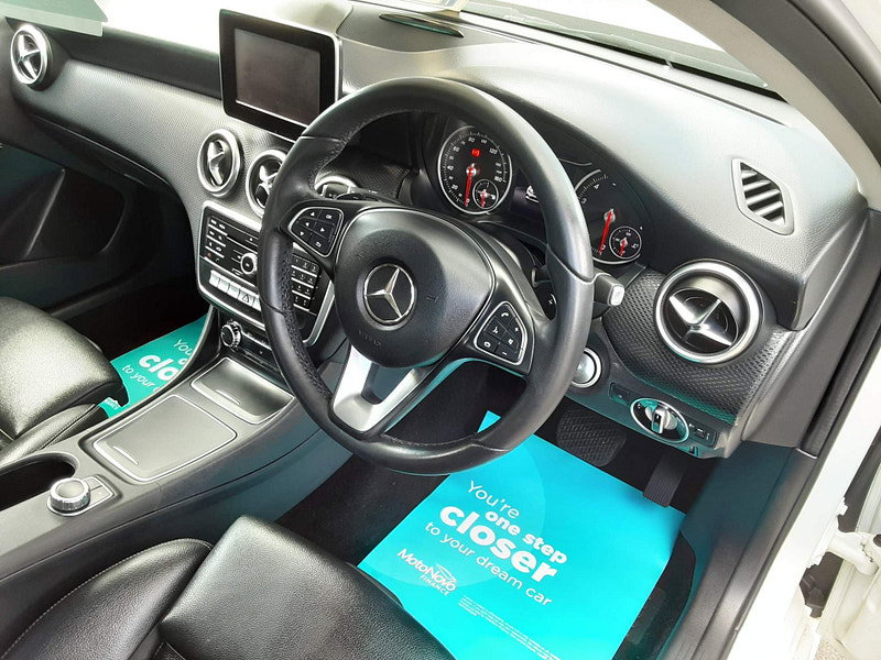 Mercedes-Benz A Class 1.6 A160 SE (Executive) 7G-DCT Euro 6 (s/s) 5dr 5dr Automatic 2026