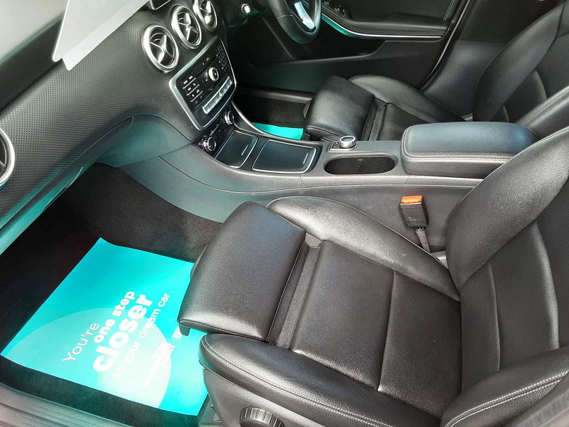 Mercedes-Benz A Class 1.6 A160 SE (Executive) 7G-DCT Euro 6 (s/s) 5dr 5dr Automatic 2026