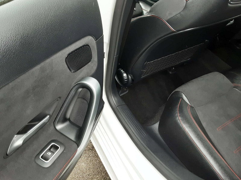 Mercedes-Benz A-CLASS 2.0 A 200 D AMG Line Premium Auto 5dr 5dr Automatic 2026