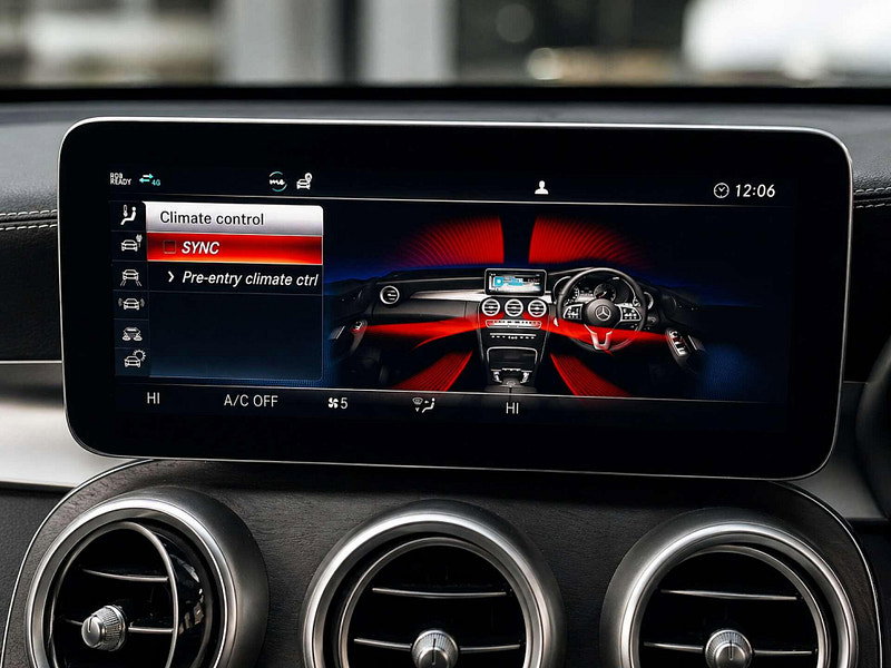 Mercedes-Benz C-Class 2.0 C 300 AMG Line Night Edition Premium+ de Auto 5dr 5dr Automatic 2026