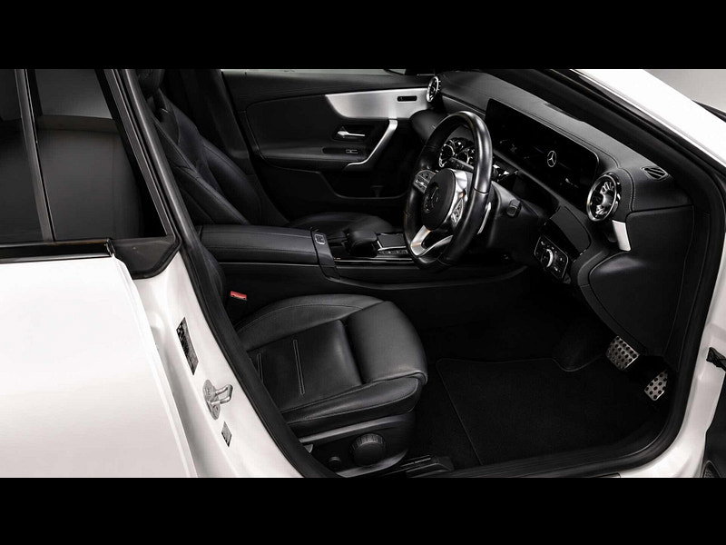 Mercedes-Benz CLA 1.3 CLA 250 AMG Line Premium Plus Night Edition E Auto 5dr 5dr Automatic 2026