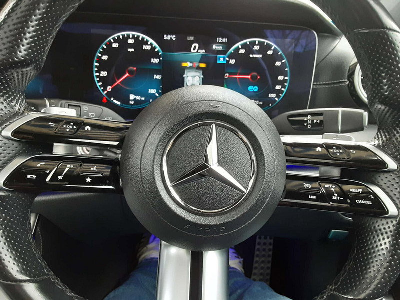Mercedes-Benz E-Class 2.0 E 300 AMG Line Night Edition Premium+ de Auto 5dr 5dr Automatic 2026