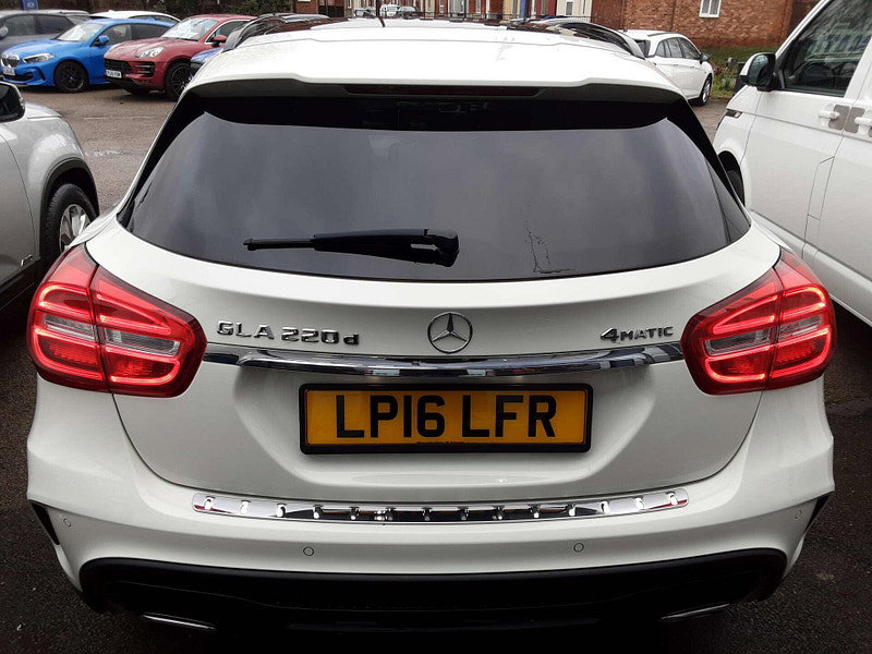 Mercedes-Benz GLA 2.1 GLA 220 D 4Matic AMG Line Premium+ Auto 4WD 5dr 5dr Automatic 2026