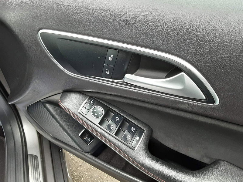Mercedes-Benz GLA Class 2.1 GLA220 CDI Sport 7G-DCT 4MATIC Euro 6 (s/s) 5dr 5dr Automatic 2026