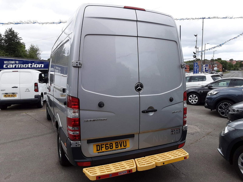 Mercedes-Benz Sprinter 2.1 314 CDi RWD L2 5dr 5dr Manual 2026