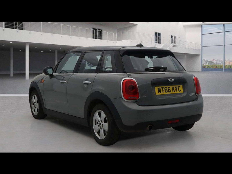 MINI Hatch 1.5 Cooper 5dr 5dr Manual 2026