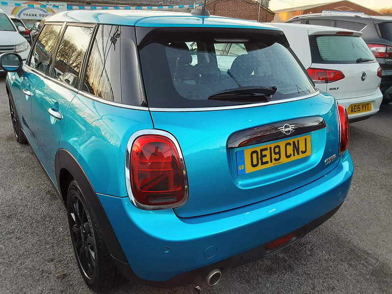 MINI Hatch 1.5 Cooper Classic Euro 6 (s/s) 5dr 5dr Manual 2026