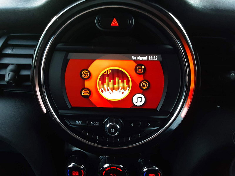MINI Hatch 1.5 Cooper Classic Euro 6 (s/s) 5dr 5dr Manual 2026