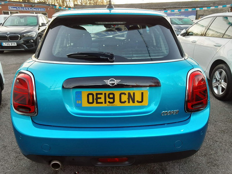 MINI Hatch 1.5 Cooper Classic Euro 6 (s/s) 5dr 5dr Manual 2026