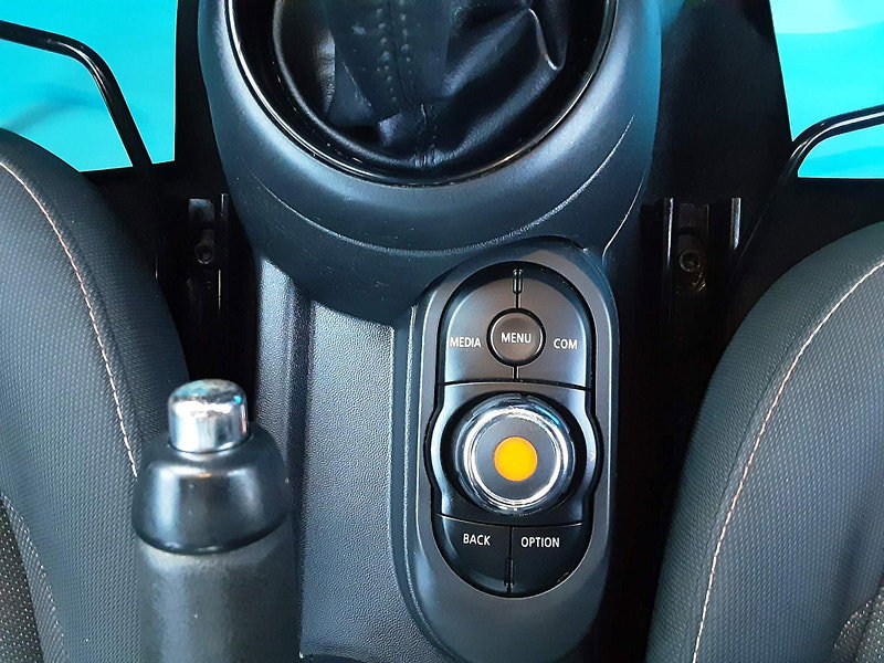 MINI Hatch 1.5 Cooper Classic Euro 6 (s/s) 5dr 5dr Manual 2026
