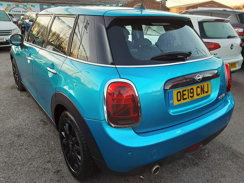 MINI Hatch 1.5 Cooper Classic Euro 6 (s/s) 5dr 5dr Manual 2026