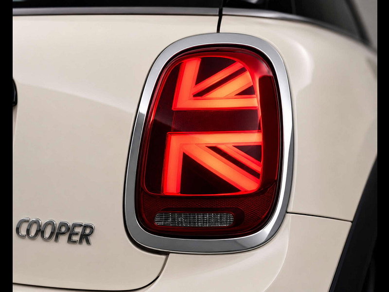 MINI Hatch 1.5 Cooper Sport 3dr 3dr Manual 2026