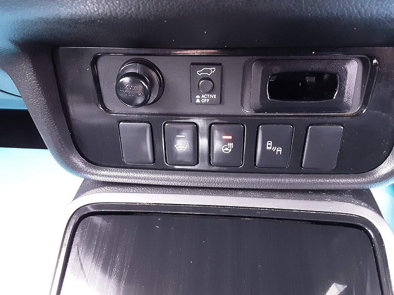 Mitsubishi Outlander 2.0h 12kWh 4h CVT 4WD Euro 6 (s/s) 5dr 5dr Automatic 2026