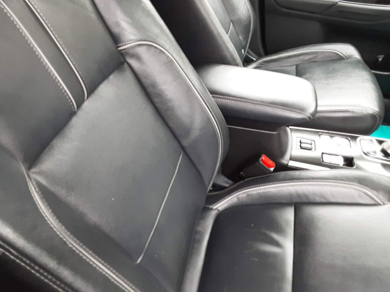 Mitsubishi Outlander 2.0h 12kWh 4h CVT 4WD Euro 6 (s/s) 5dr 5dr Automatic 2026