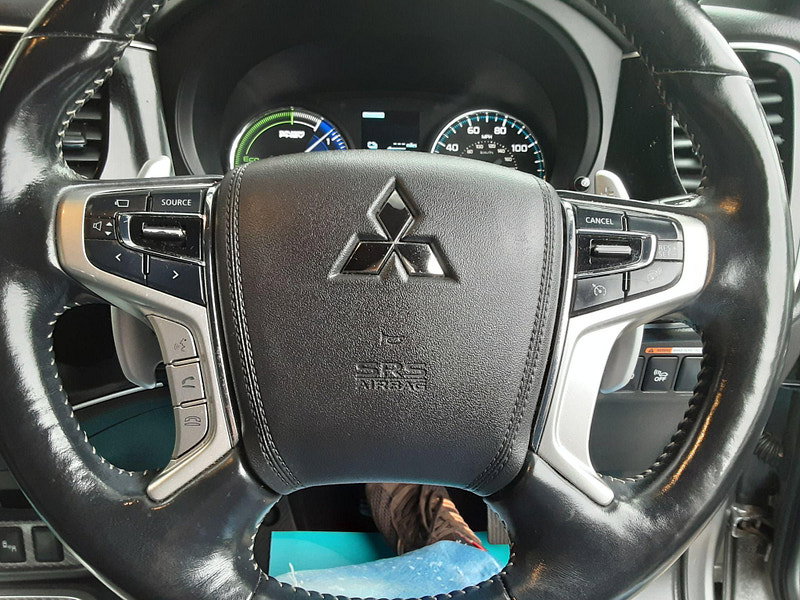 Mitsubishi Outlander 2.4h TwinMotor 13.8kWh 4h CVT 4WD Euro 6 (s/s) 5dr 5dr Automatic 2026