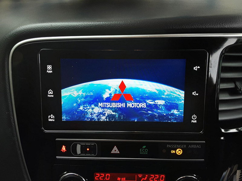 Mitsubishi Outlander 2.4h TwinMotor 13.8kWh 4h CVT 4WD Euro 6 (s/s) 5dr 5dr Automatic 2026