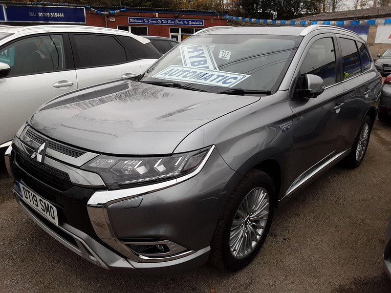 Mitsubishi Outlander 2.4h TwinMotor 13.8kWh 4h CVT 4WD Euro 6 (s/s) 5dr 5dr Automatic 2026
