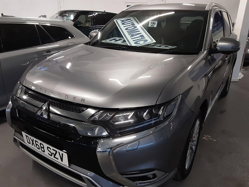 Mitsubishi Outlander 2.4h TwinMotor 13.8kWh 5h CVT 4WD Euro 6 (s/s) 5dr 5dr Automatic 2026